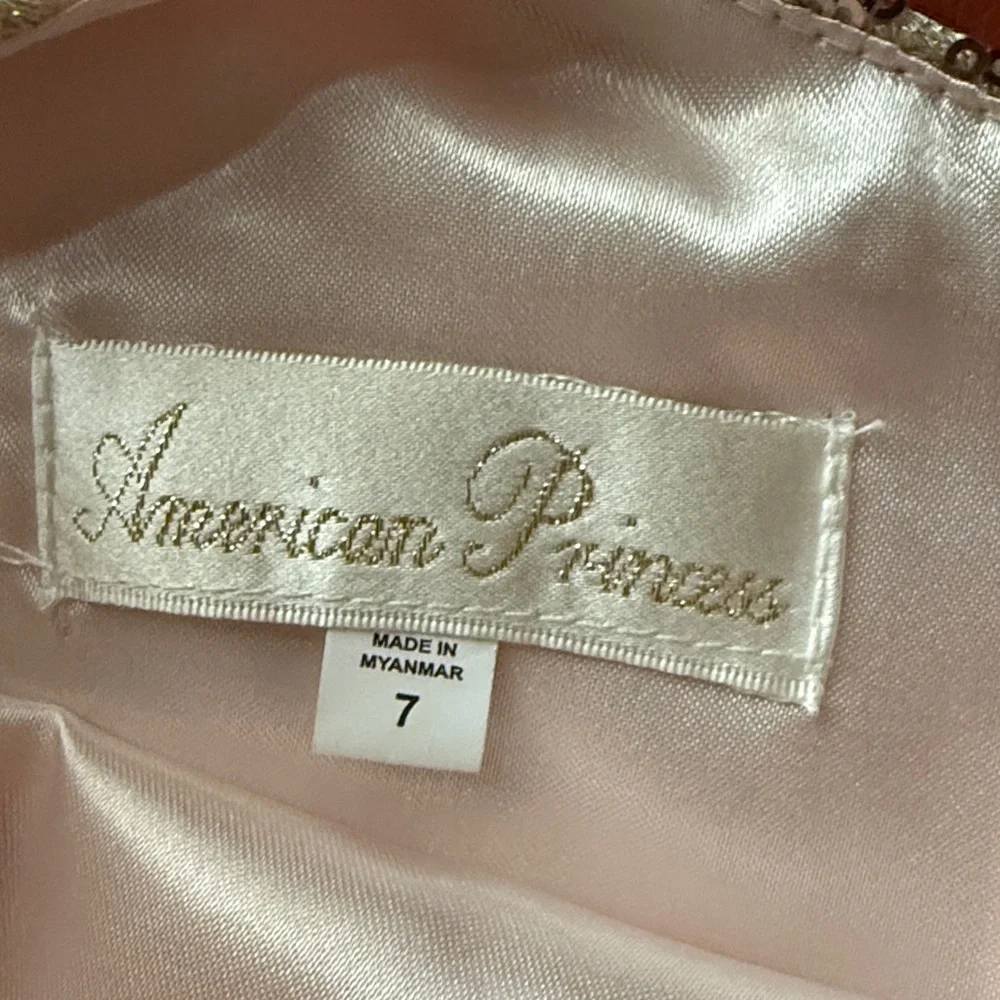 American Princess Satin Label in Soft Blush and‎ Gold Embroidery